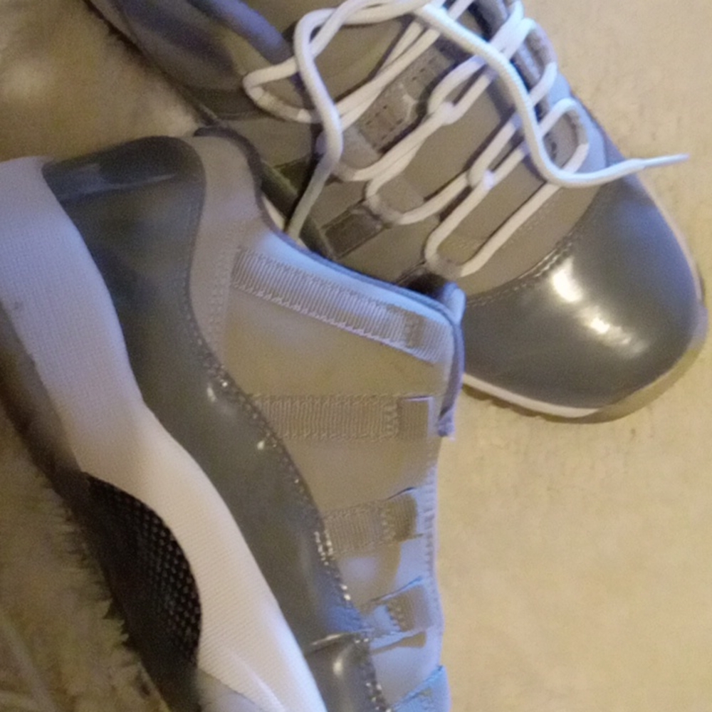 Jordan 11s
